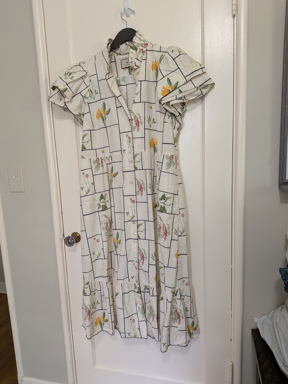Tuckernuck Alice Floral Dress Size XL - Picture 2 of 4